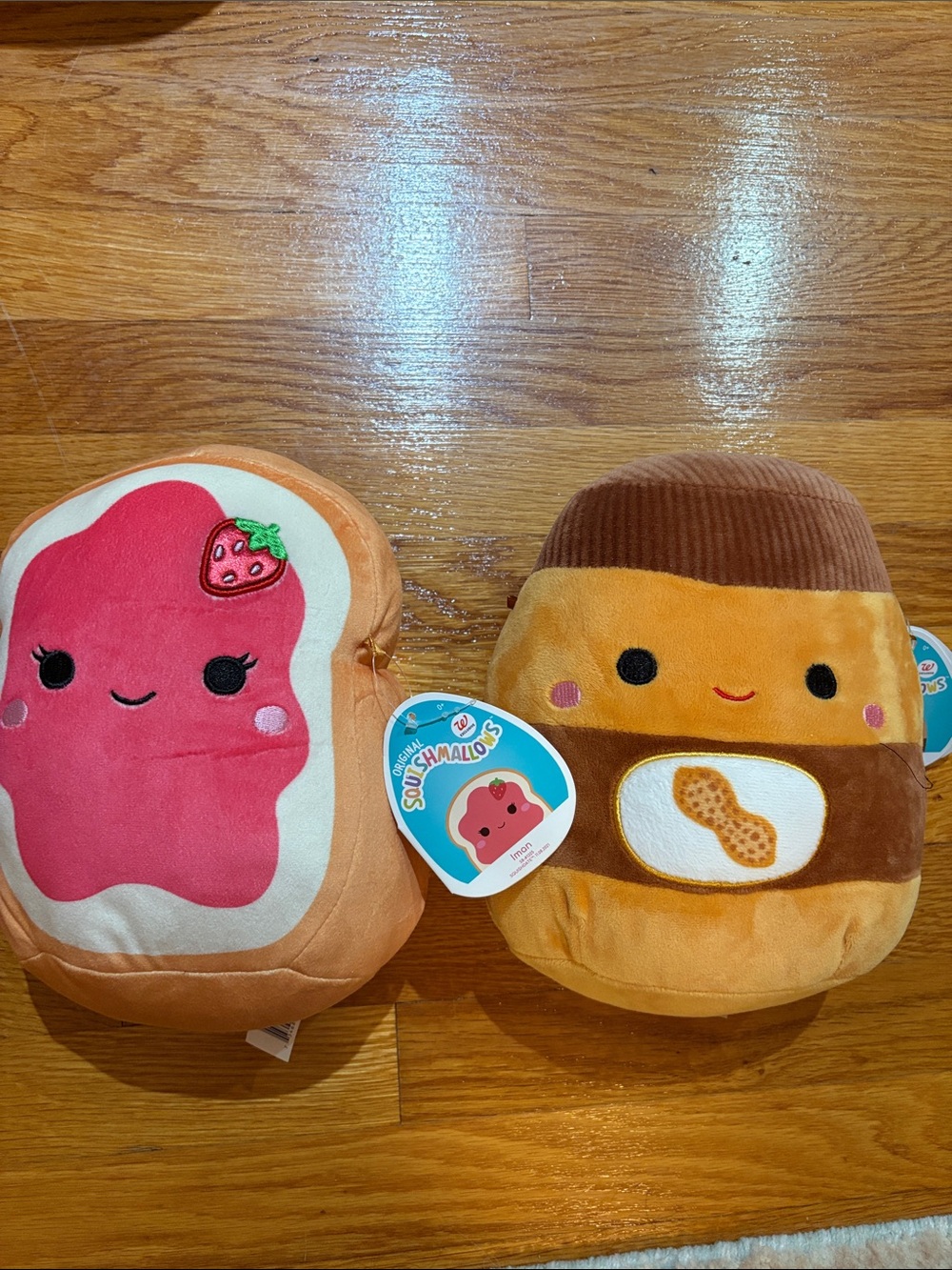 Squishmallows Strawberry Toast & Peanut Butter Plush Duo - Brizby and Iman